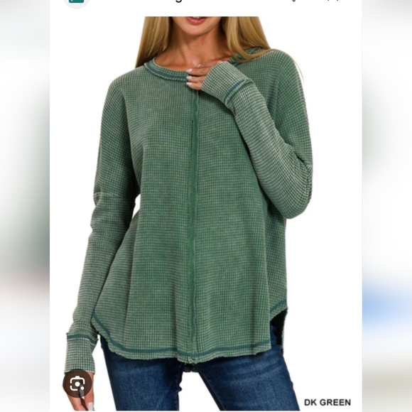Zenana Outfitters Tops - Zenana Mineral Wash Waffle Oversized Cut Edge Top in A green shade. SIZE MEDIUM